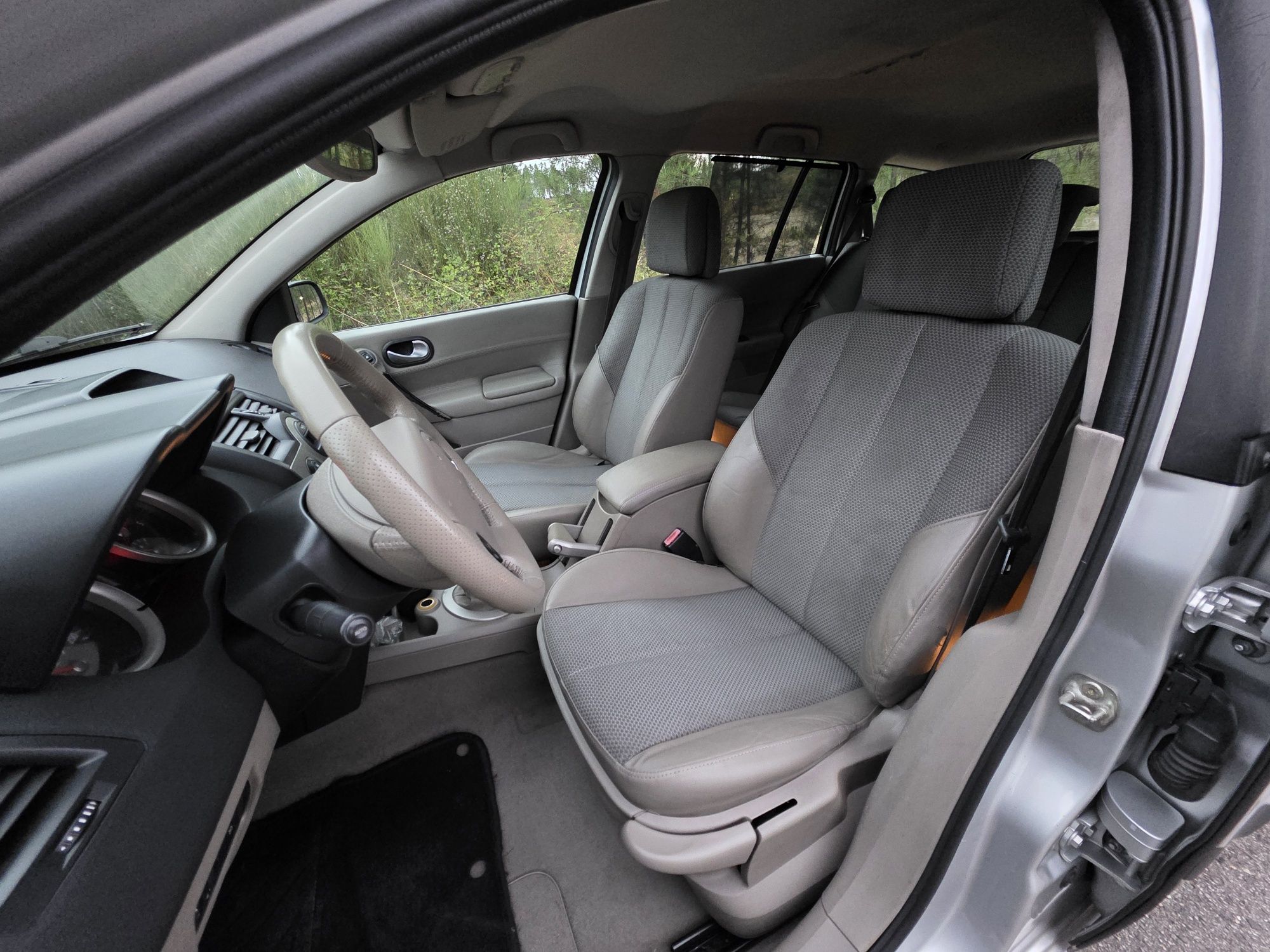 Renault Megane 1.5 DCi 18 meses garantia