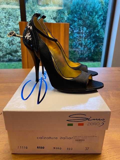 Buty włoskie satynowe z cekinami