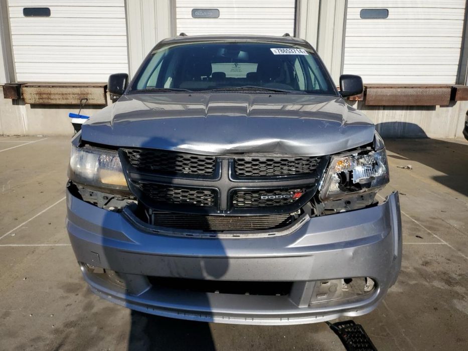 Продам додж джорни