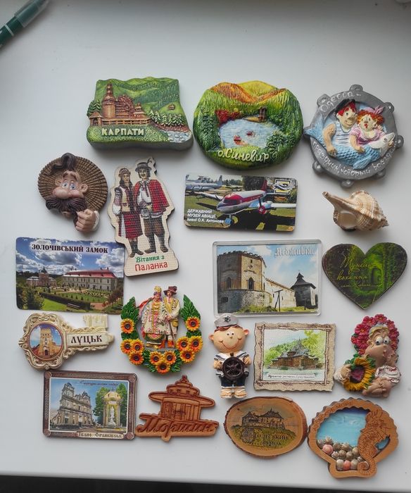 Магніти різні на холодильник магниты магнитики