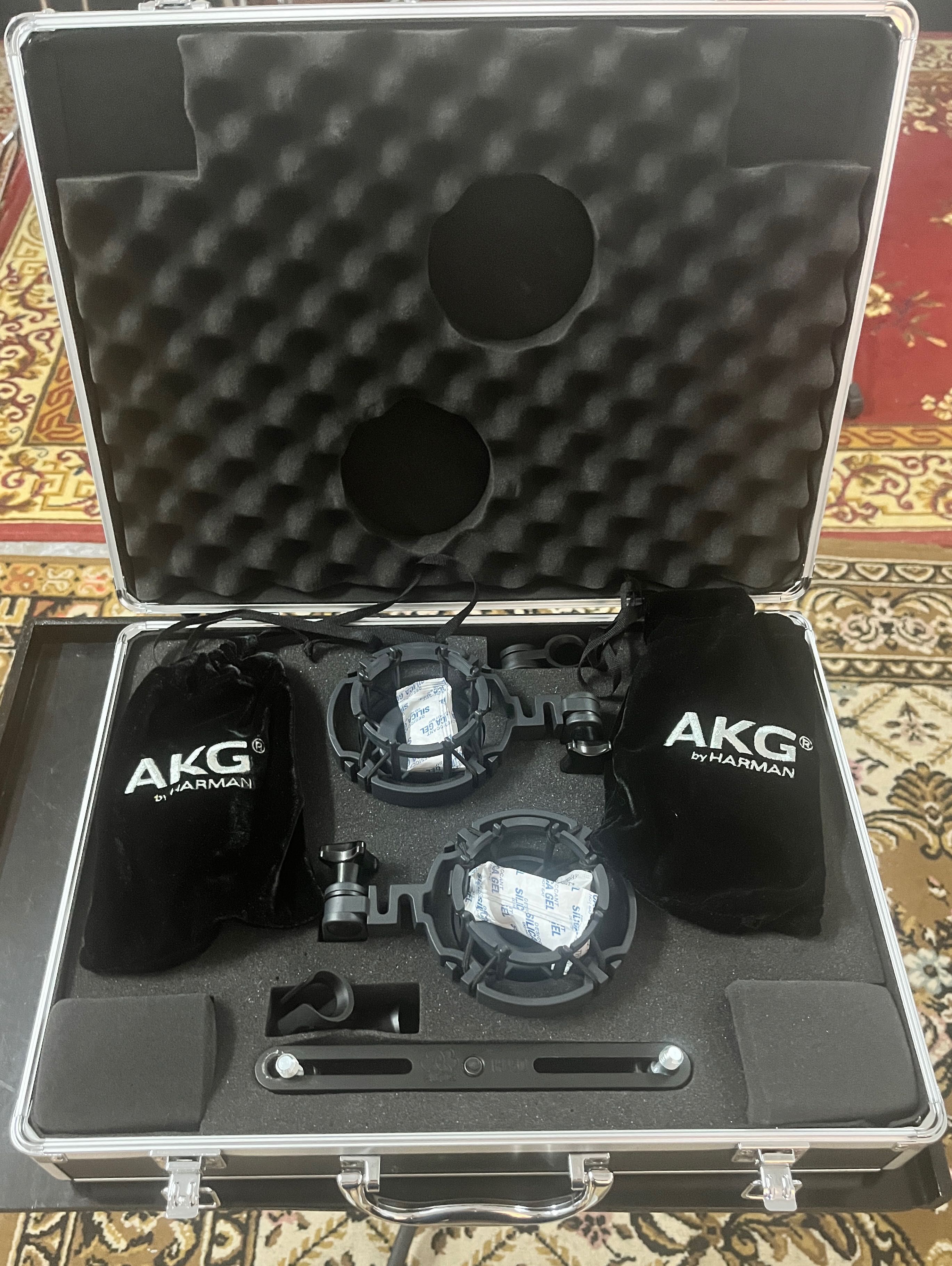 Microfone AKG 414