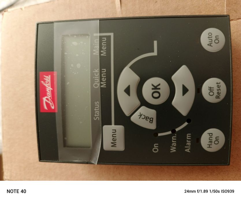 Falownik Danfoss FC 51 0,75 kW 1x230V + panel LCP 11 – NOWY zestaw