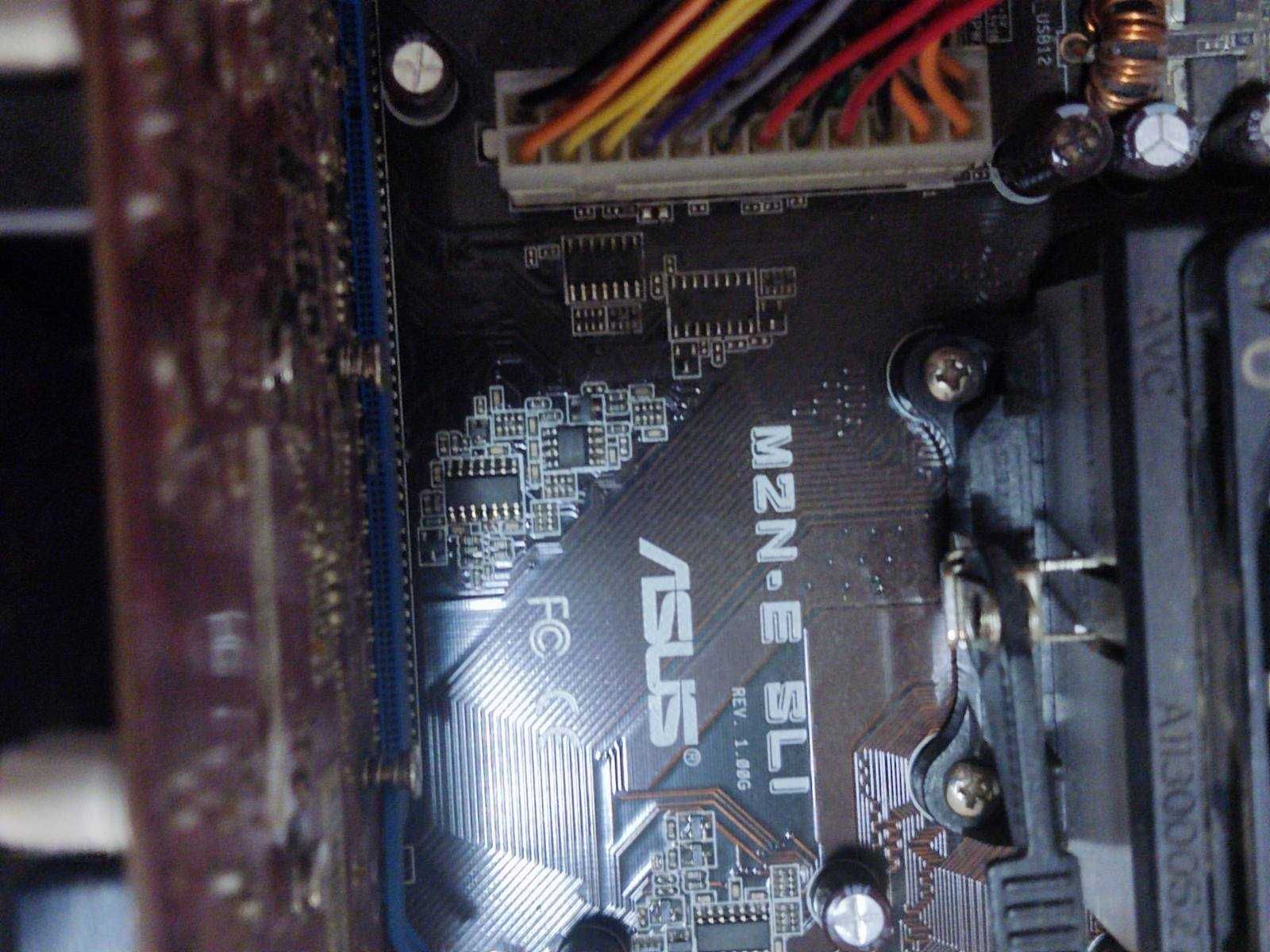 Athlon X2 4800+ 2.5GHz Radeon HD7750 1GB DDR5
