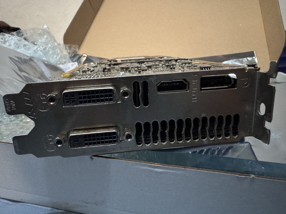 Placa gráfica GTX 760 2GB