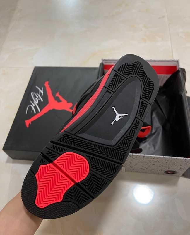 Jordan4Retro Red Thunder R.39