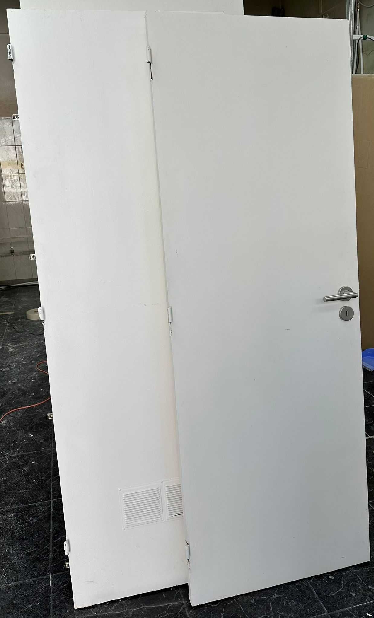 Vendo 2 portas 195x70