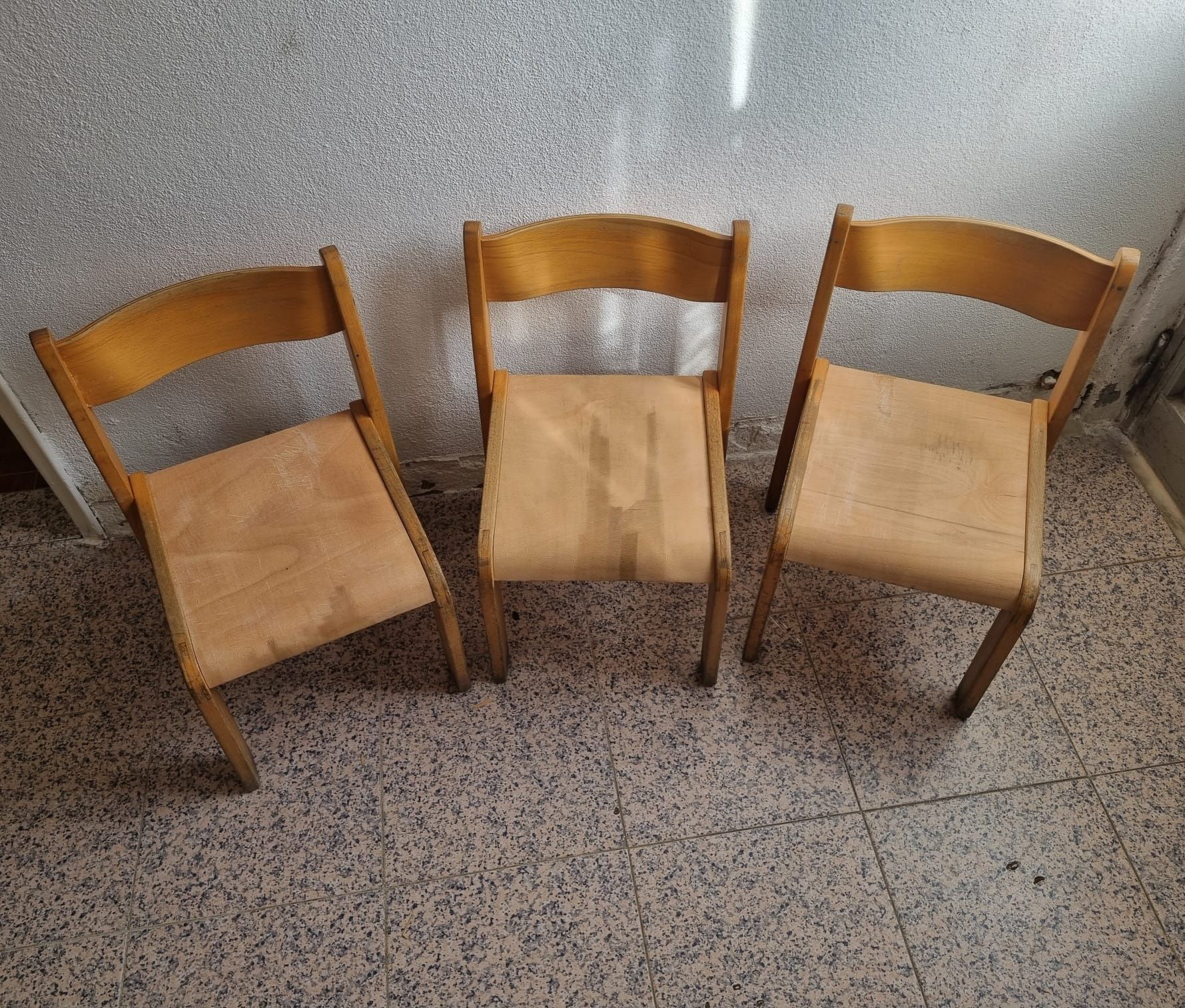 Cadeiras Tamanho para Crianças para restaurar valor cada
