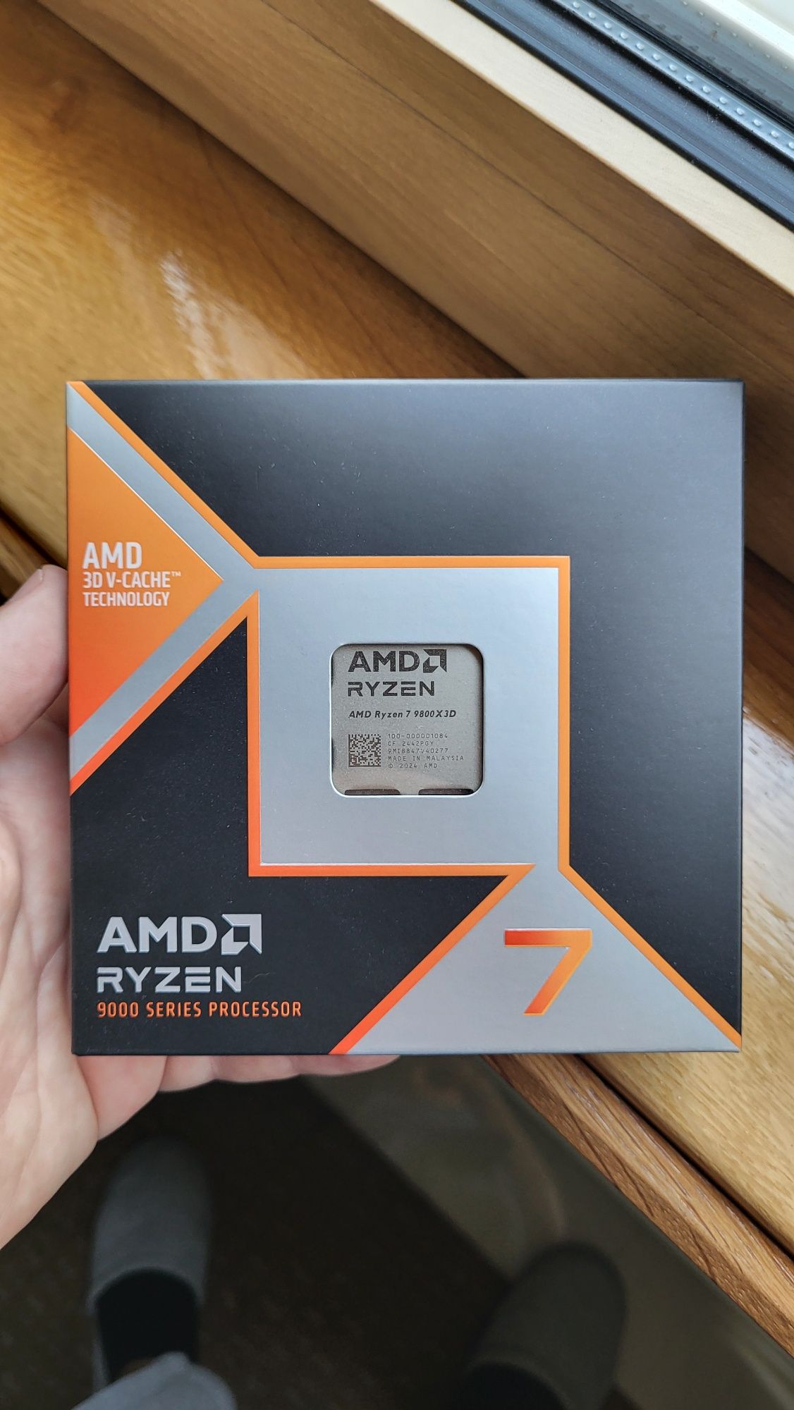AMD Ryzen 7 9800x3D selado