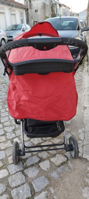 Vendo carrinho de bebê