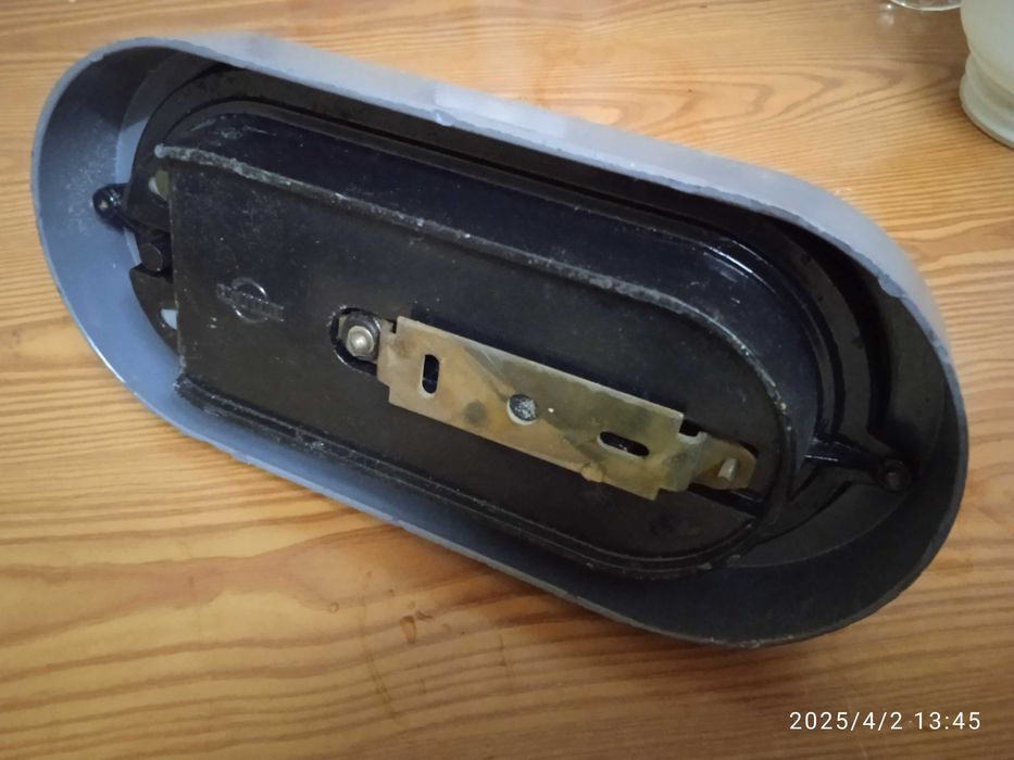 Светильники уличные пылевлагозащищенные.