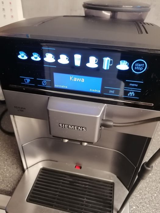 Ekspres do kawy Siemens model Eq6 plus
