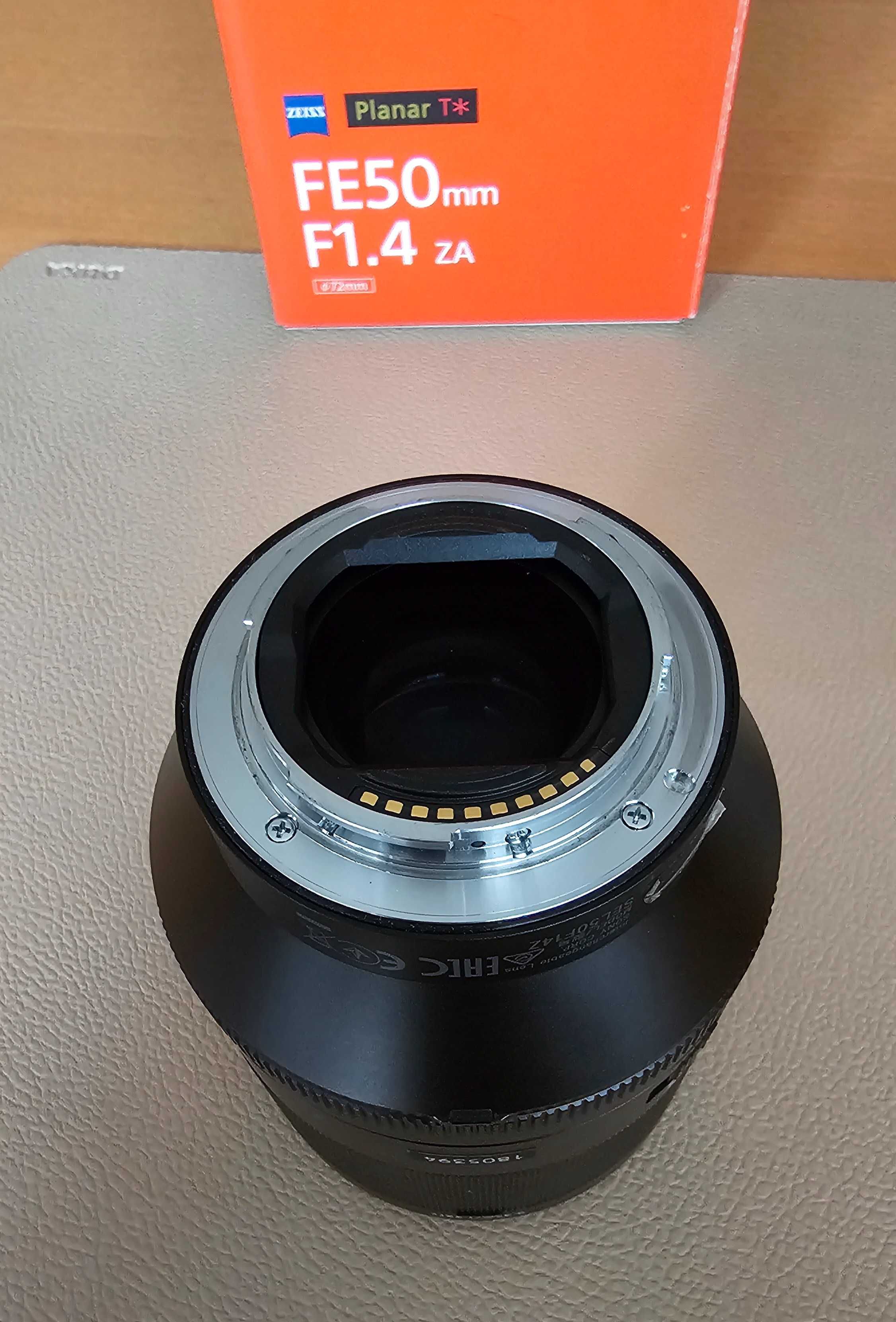 Sony Zeiss  FE50mm F1.4 ZA  Planar T*