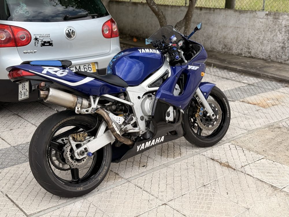yamaha R6 de 99