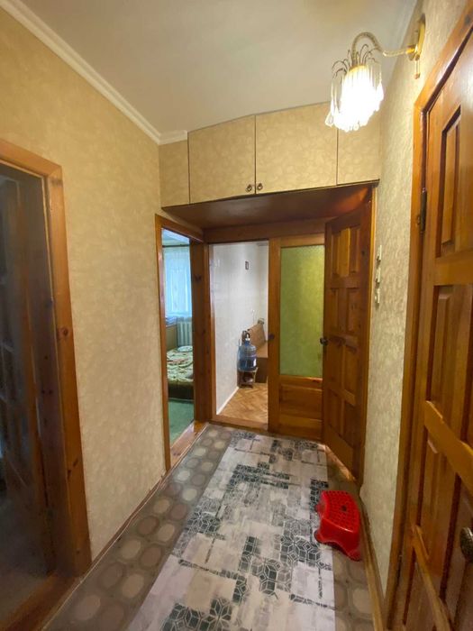 Продаж 3к Озерна 72м2 під Виплати підходить