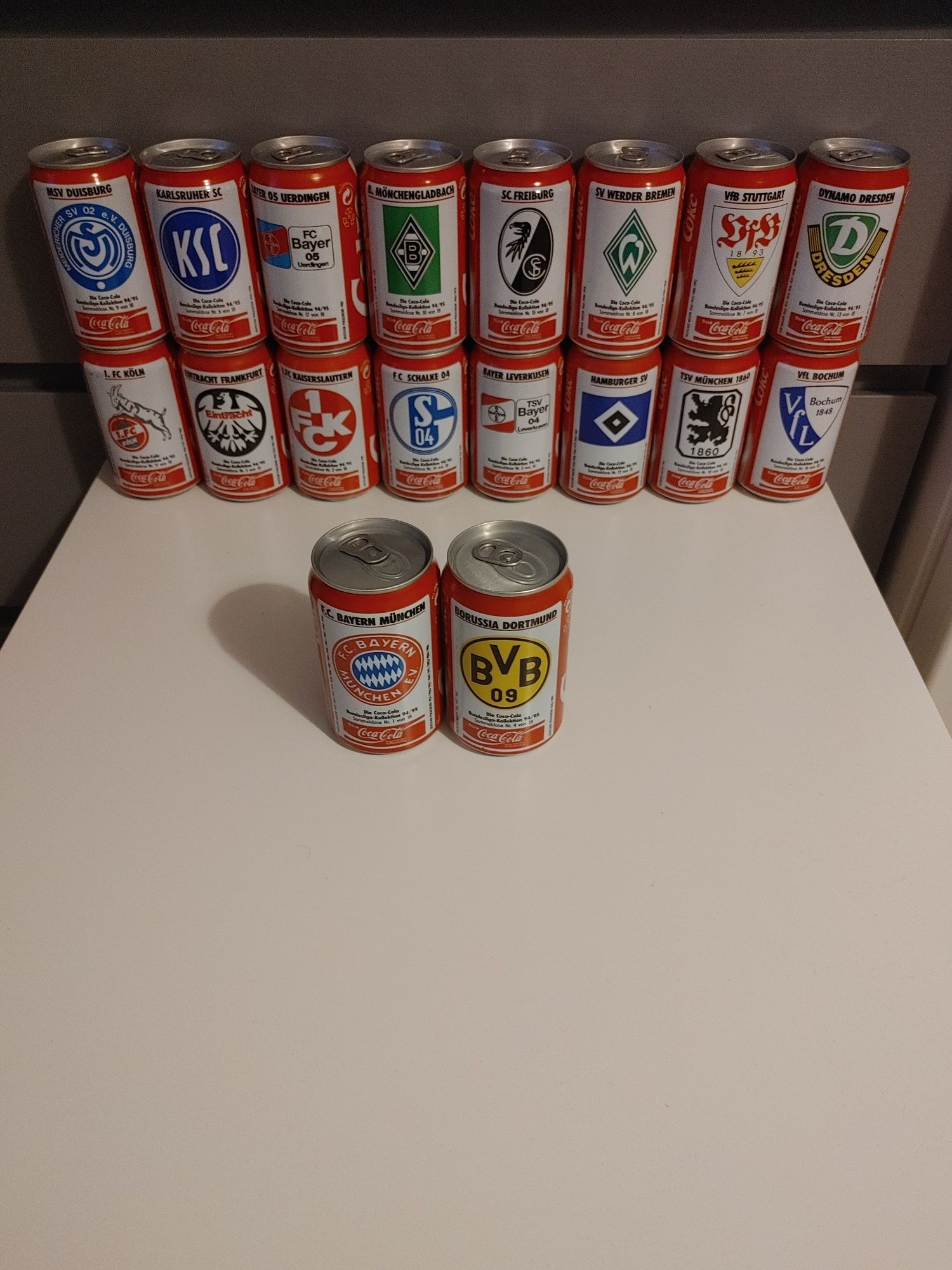 Coca-cola Zestaw 18 Pełne Puszki z 1996r SPRAWDŹ