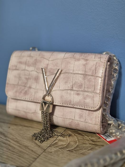 Mała torebka na ramię Valenito