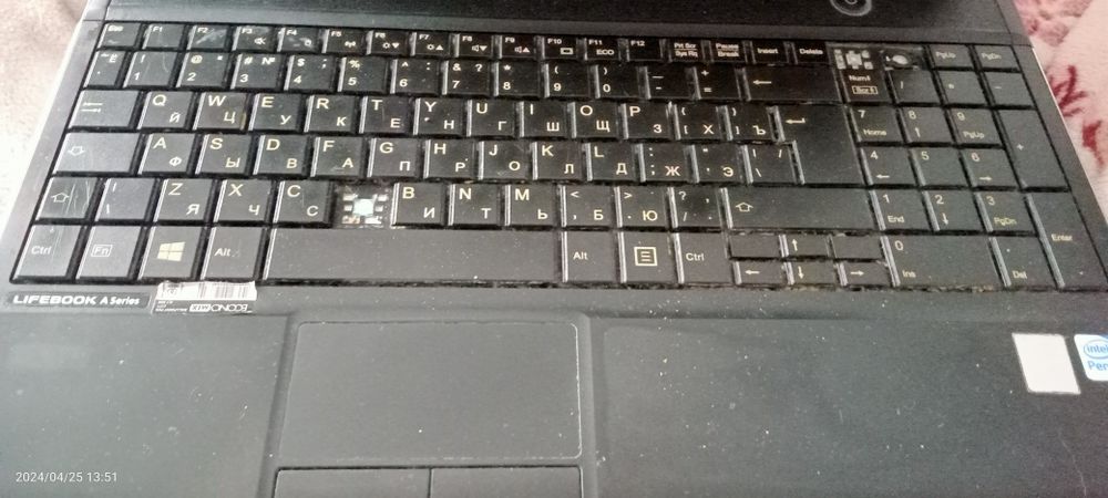 Продам ноутбук б.у