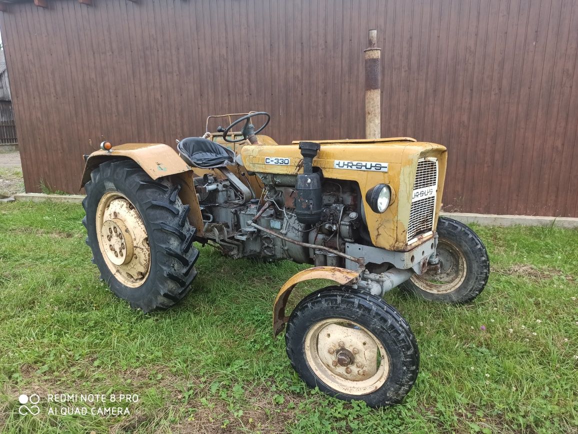 Zarejestrowany Ursus c330 ciągnik c 328
