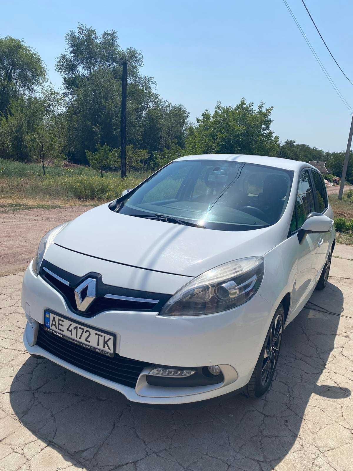 Renault Scenic 2014 механика дизель 1.5