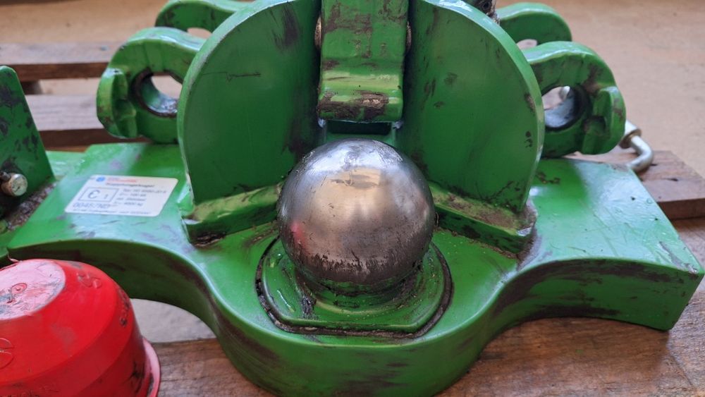 Płyta nośna zaczep kulowy John Deere