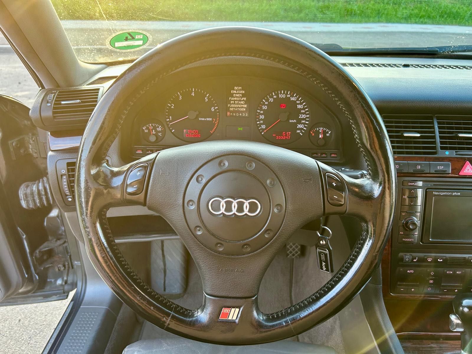 Audi A8 D2 4.2 quattro
