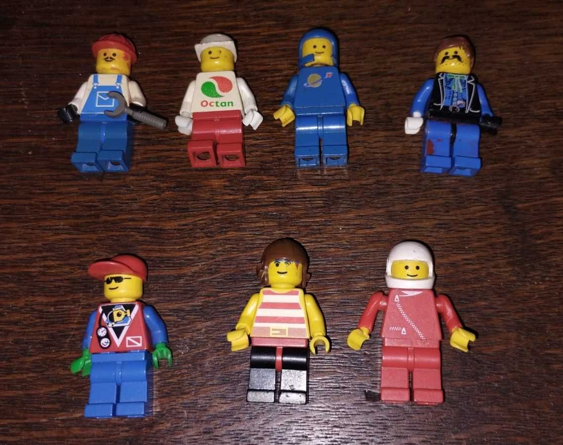 klocki LEGO, ludziki, mechanik, kosmonauta, kierowca wyścigowy