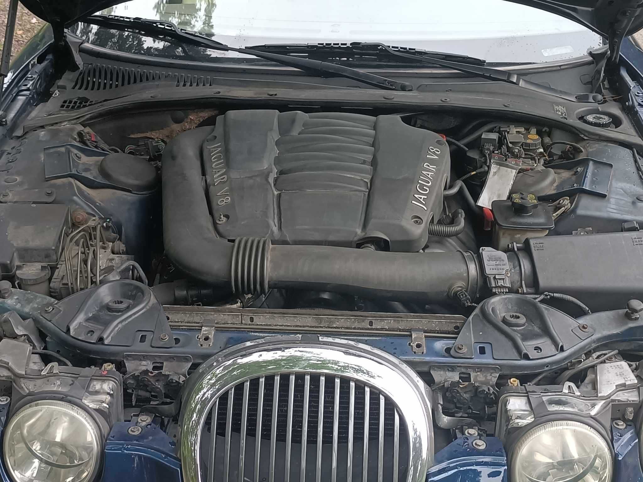 Jaguar S-Type 4.0 v8