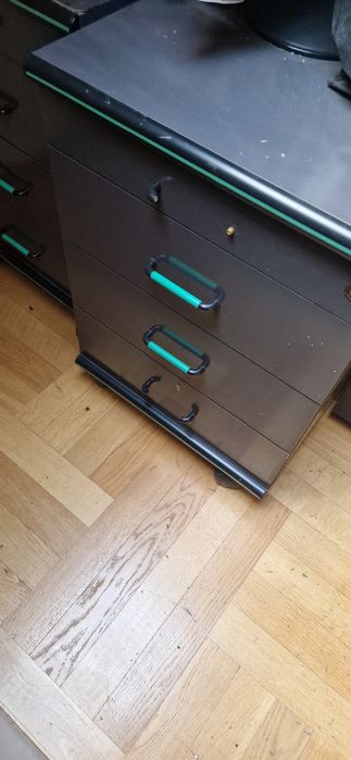 Kontenerek na dokumenty