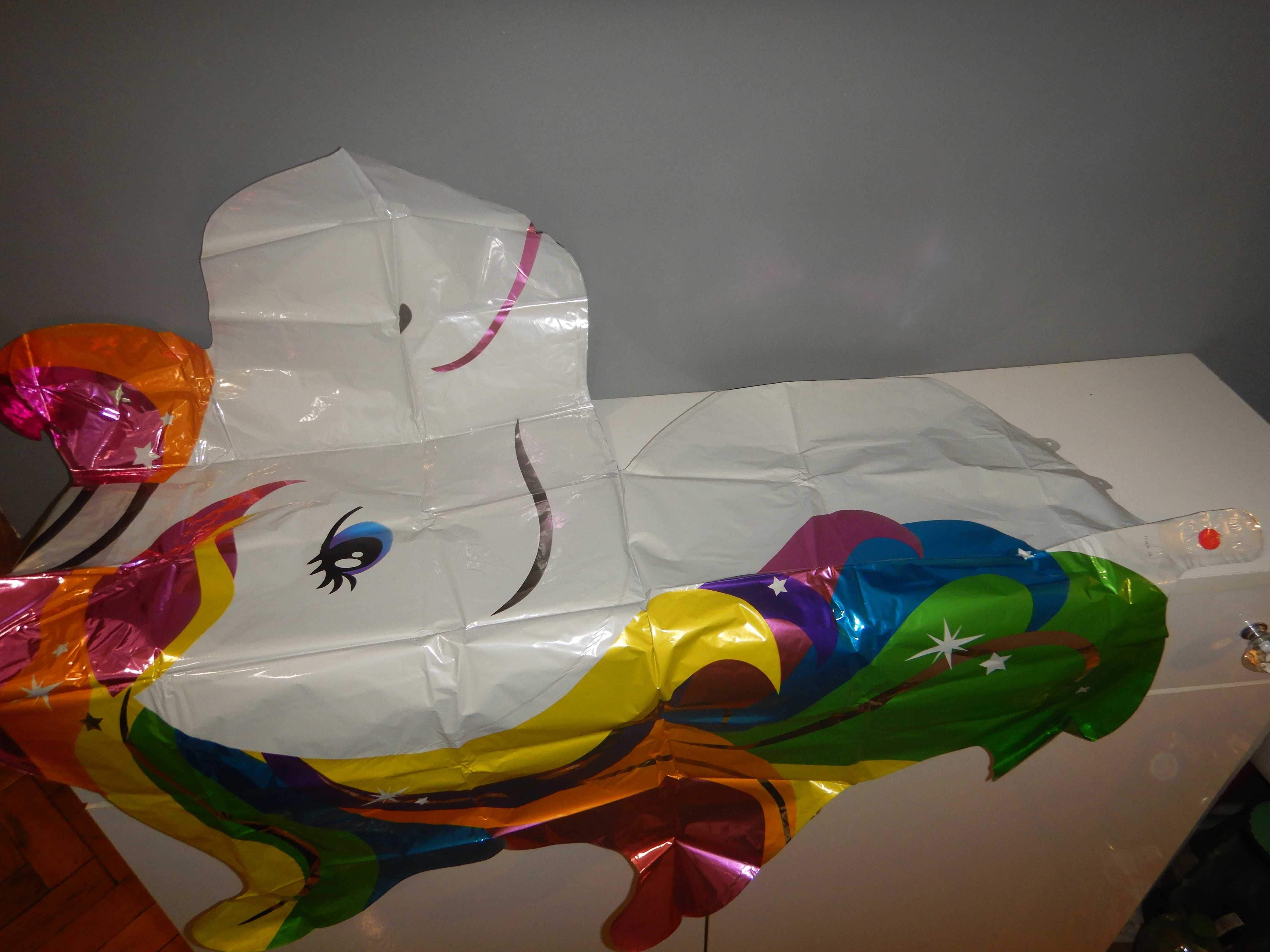 Girlanda baner Jednorożec i 2 duże balony na hel happy birthday