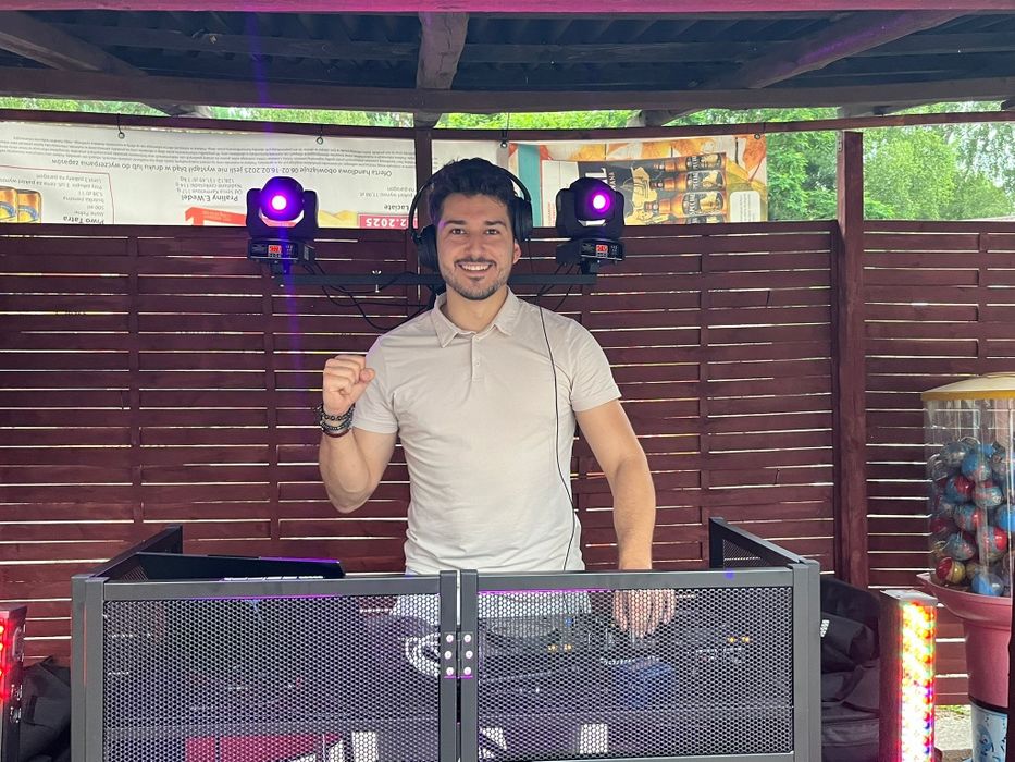 Zespół muzyczny Omega Susz / DJ SZASER - oprawa muzyczna.