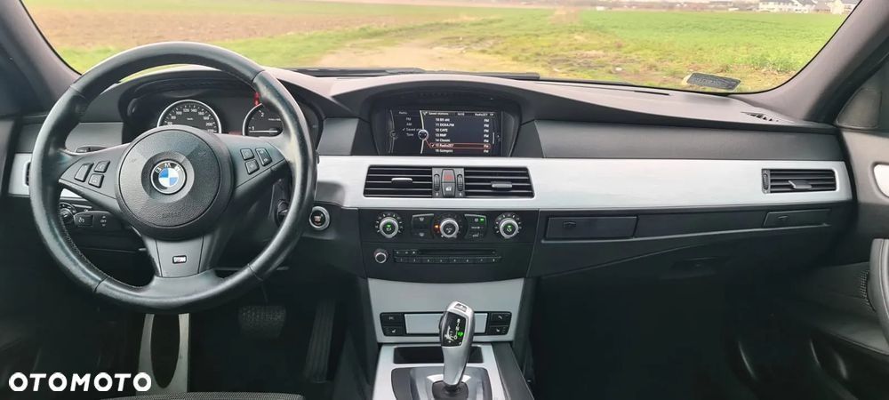 BMW 5 e60 2007r 520d 177km Mpakiet zewnętrzny