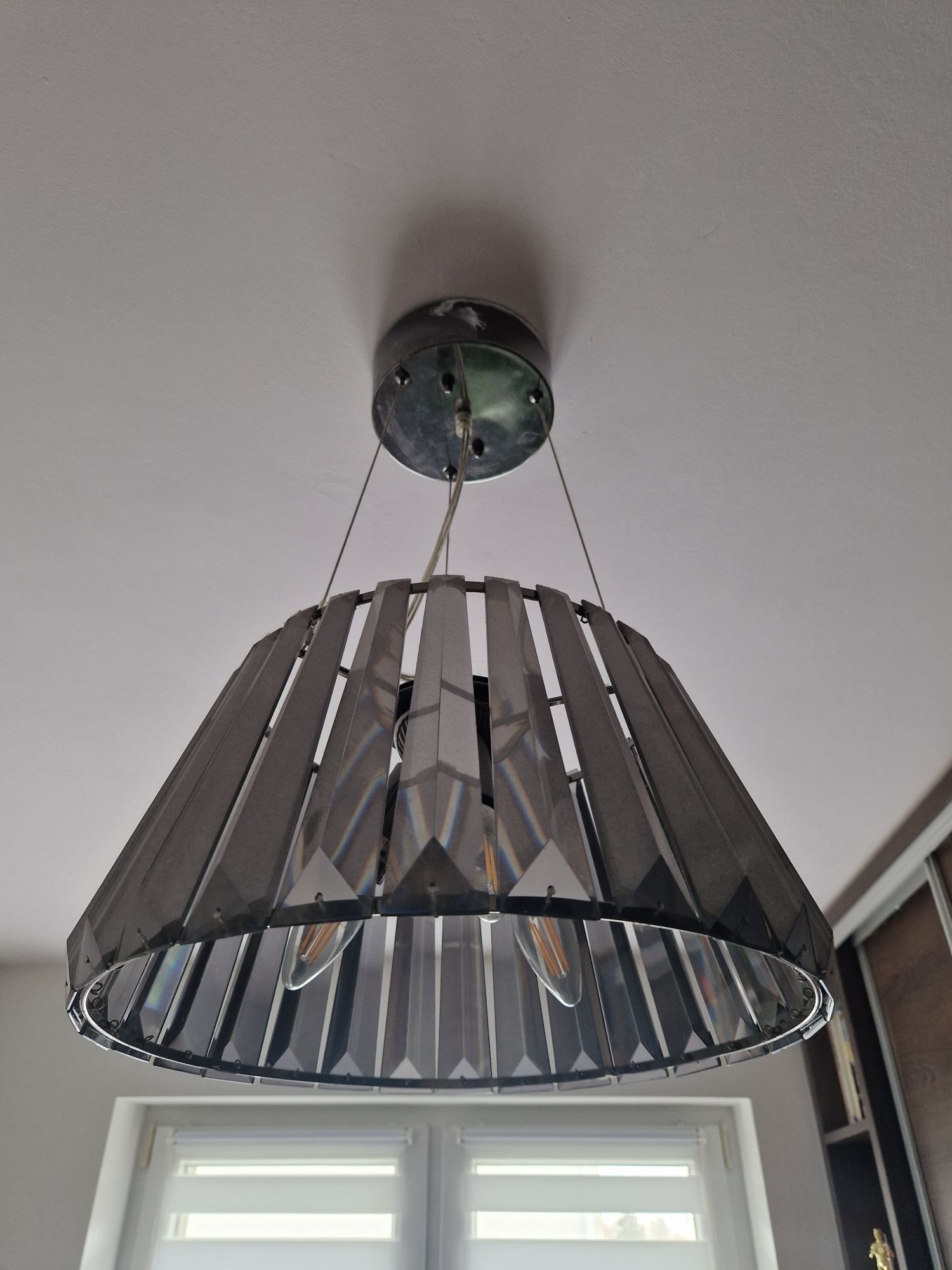 Lampa glamour w kolorze srebrnym