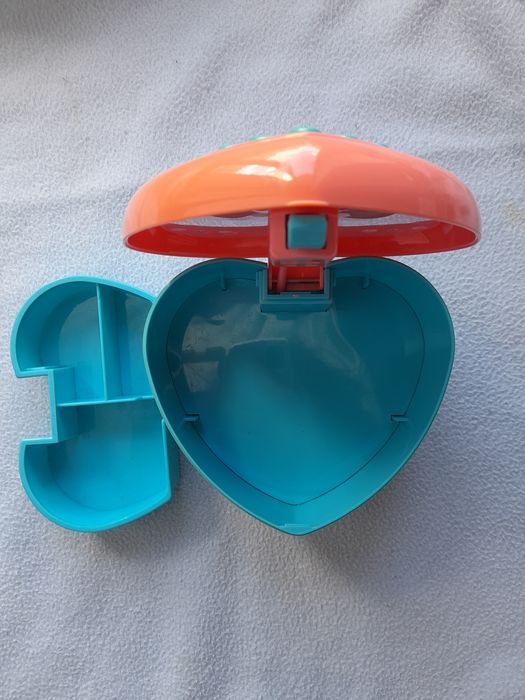 Guarda jóias da Barbie