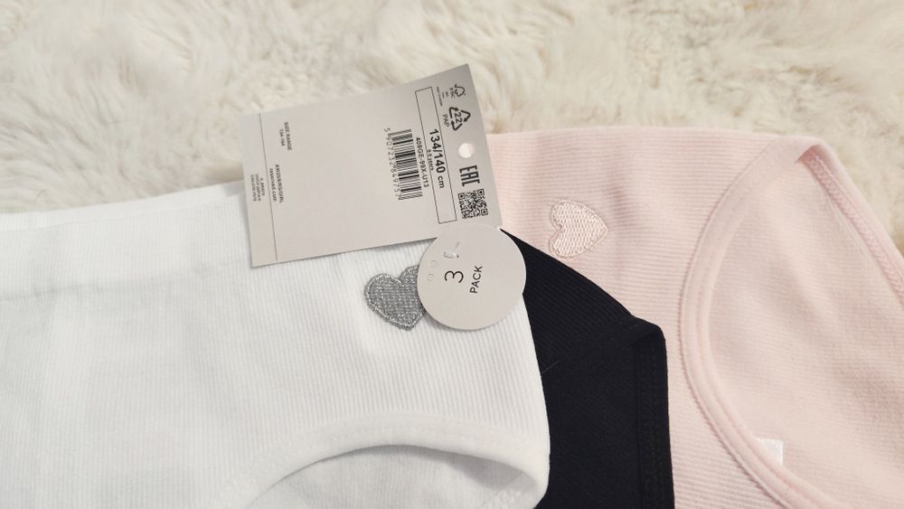 Nowy 3pak majtek Reserved dla dzieci dziewczynki rozm. 134/140