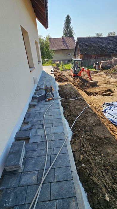 Usługi brukarskie, układanie kostki brukowej, minikoparka, brukarstwo