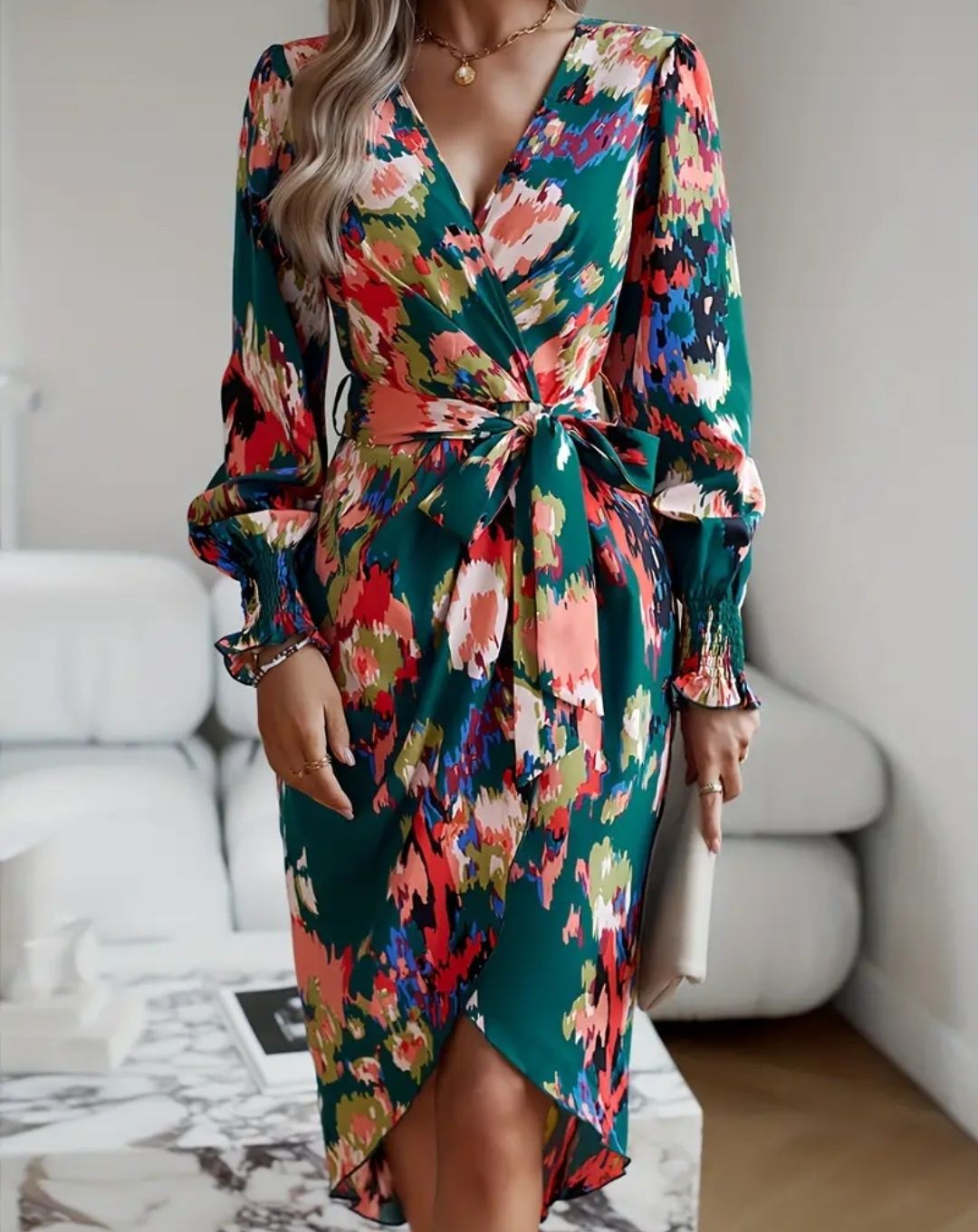 Piękna cudna elegancka sexy seksowna sukienka na każdą okazję chrzest