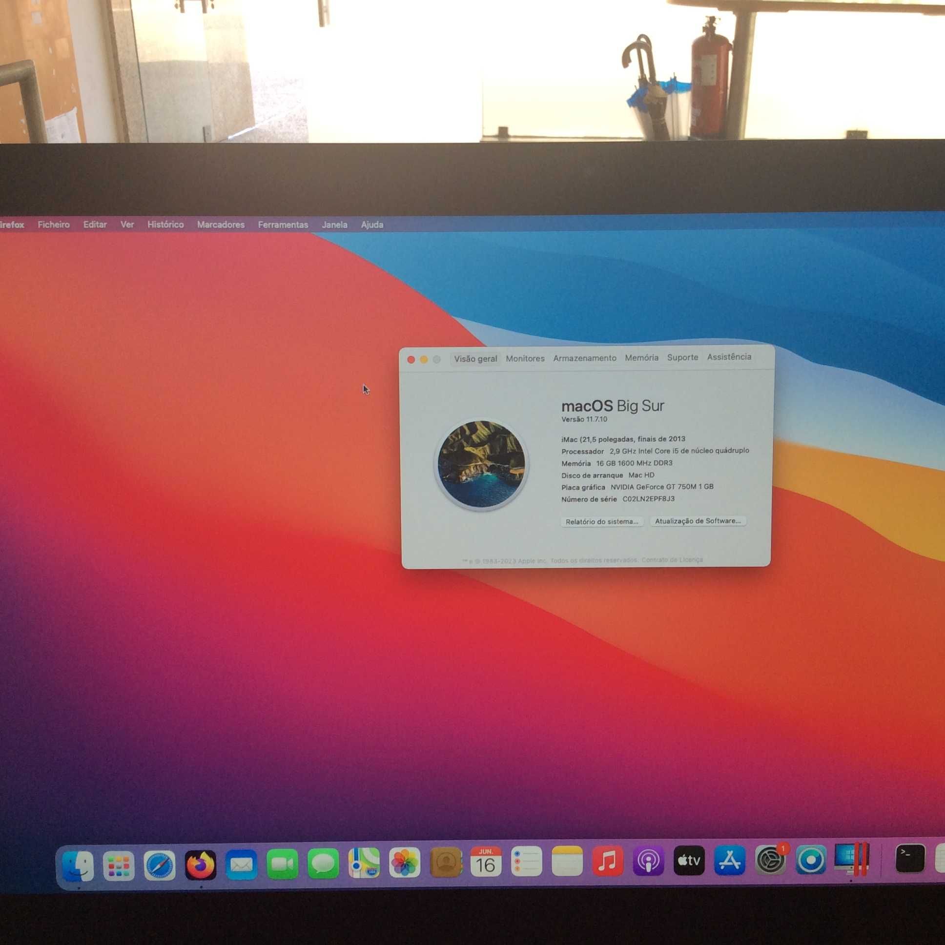 iMac 21.5" - i5-fino