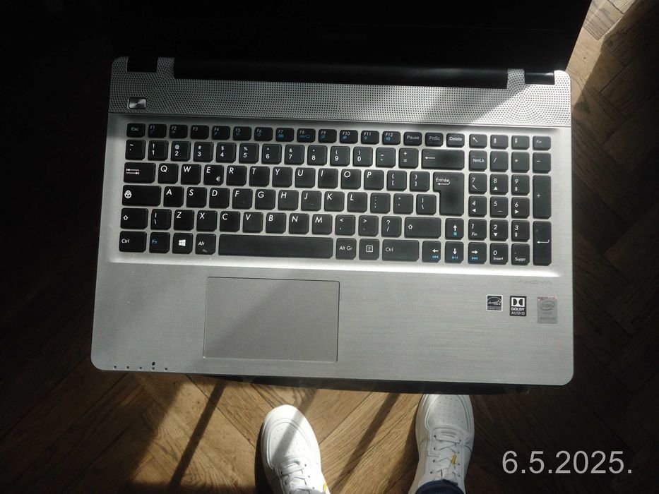 Laptop Medion Akoya  E 6414