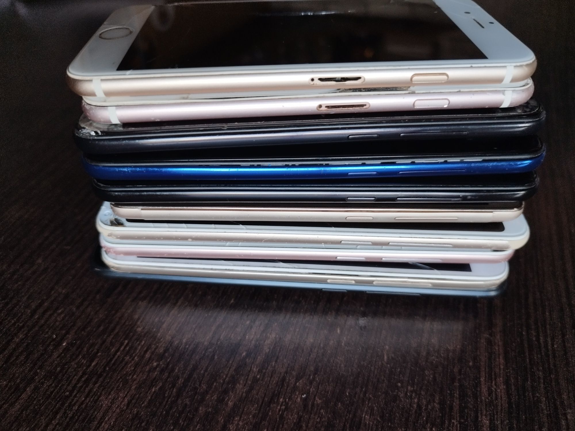 Мега лот телефонів Xiaomi та iPhone 6,6s ціна за все що на фото(опис)