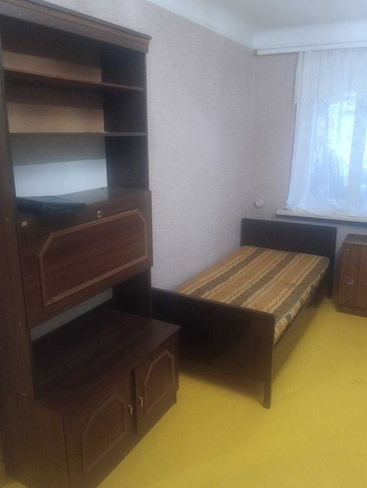 Сдам 2 ком. на Подоле, ул Панянка, частично, меблирована.