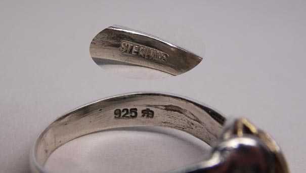 Srebrny autorski pierścionek dwukolorowa ozdoba R.14