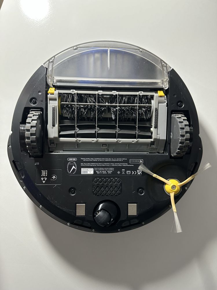 iRobot Roomba 697