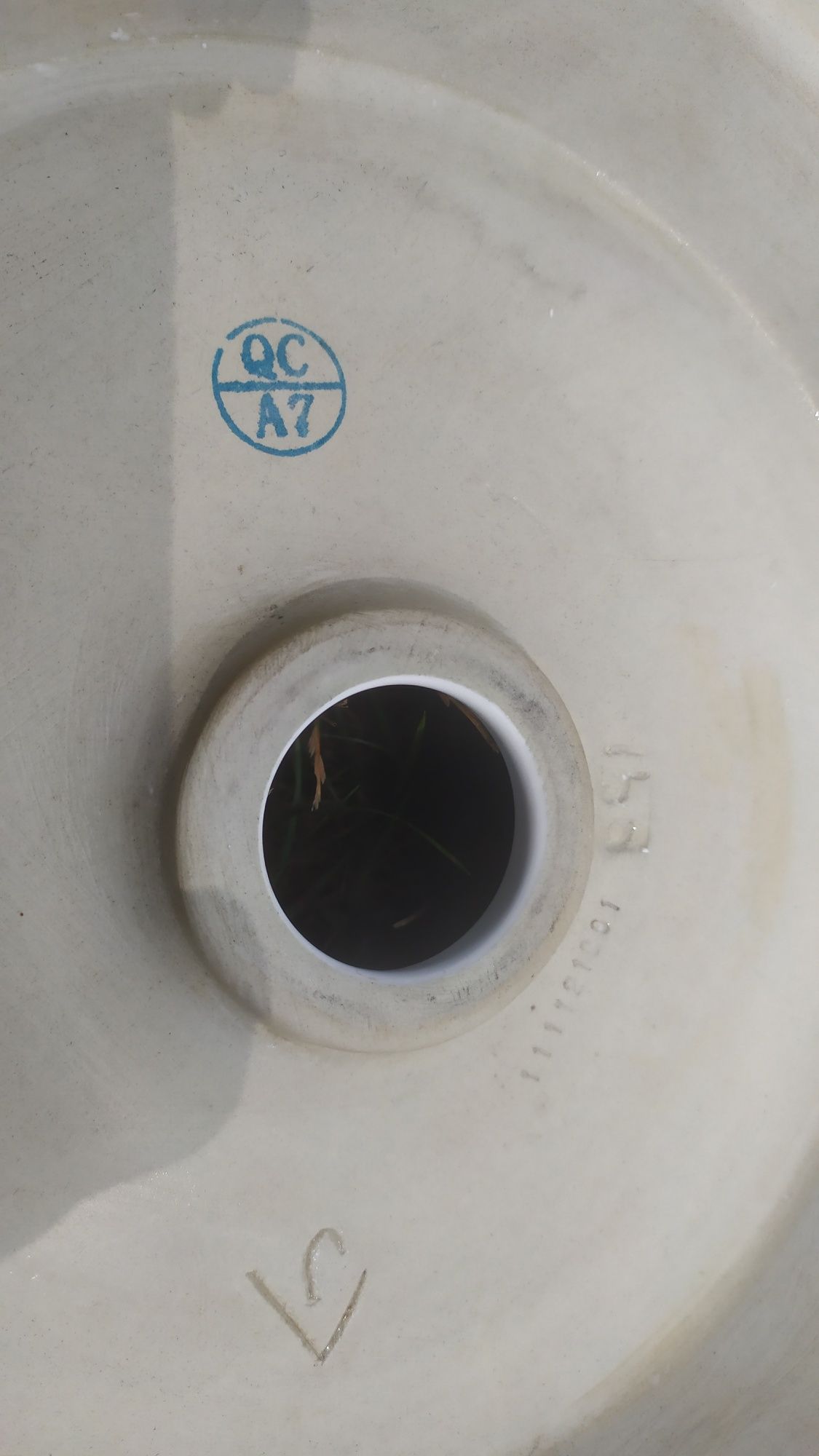 Umywalka ceramiczna