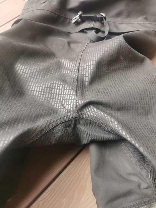 Suchy skafander damski Waterproof D7 PRO w stanie idealnym rozM