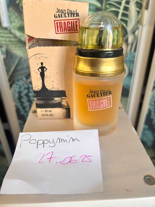 Diversos perfumes