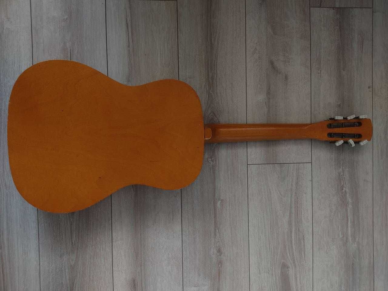 Sprzedam gitarę akustyczną 3/4