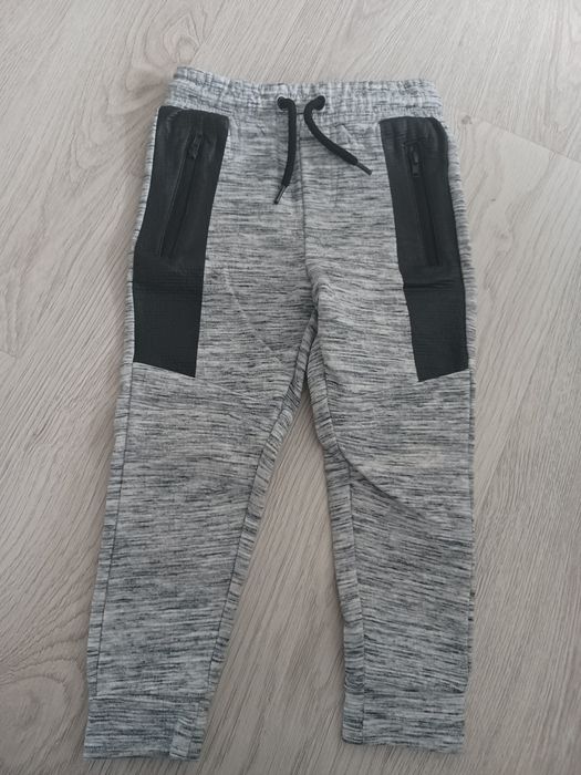 Śliczne spodnie cool club 104