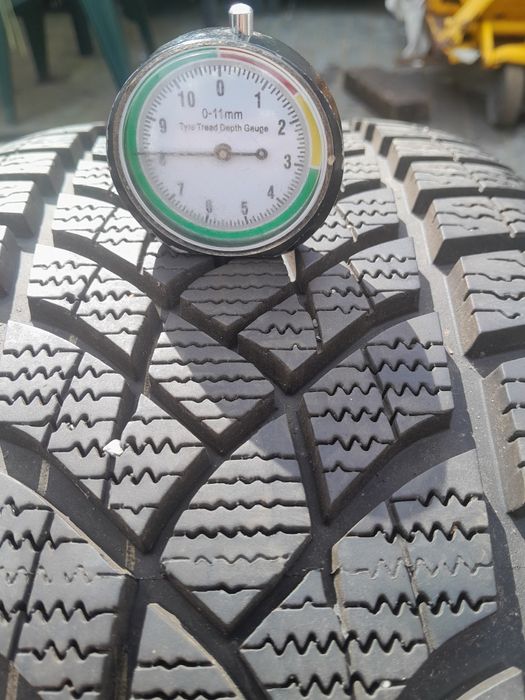 Jak nowe oryginalne 18calowe koła zimowe audi A4 b9 Goodyear 2023 8mm