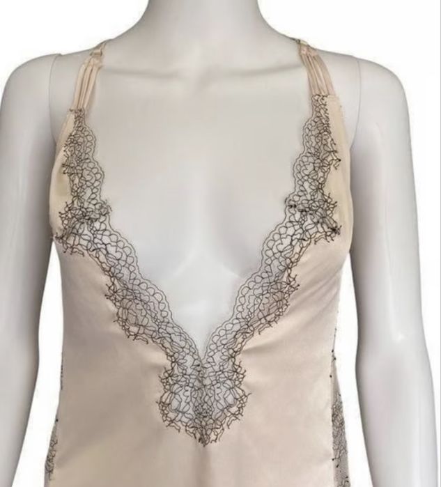 Victoria's secret пудрова нічна сорочка ,розмір м ,стан ідеальний