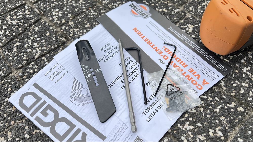 Wkrętarka pistolet Aeg 18v ridgid sucha zabudowa płyta gipsowa